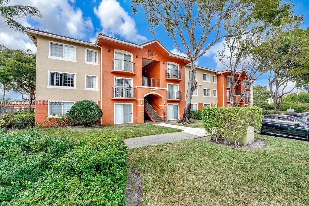 4195 N Haverhill Road 304, West Palm Beach, FL 33417 photo 5