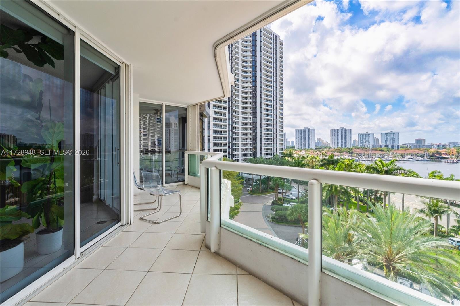 21205 Yacht Club Drive 805, Aventura, FL 33180 photo 13