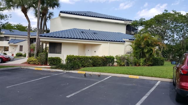 1700 NW 81st Way ND1R, sold in Parc Village Condo, Plantation, FL