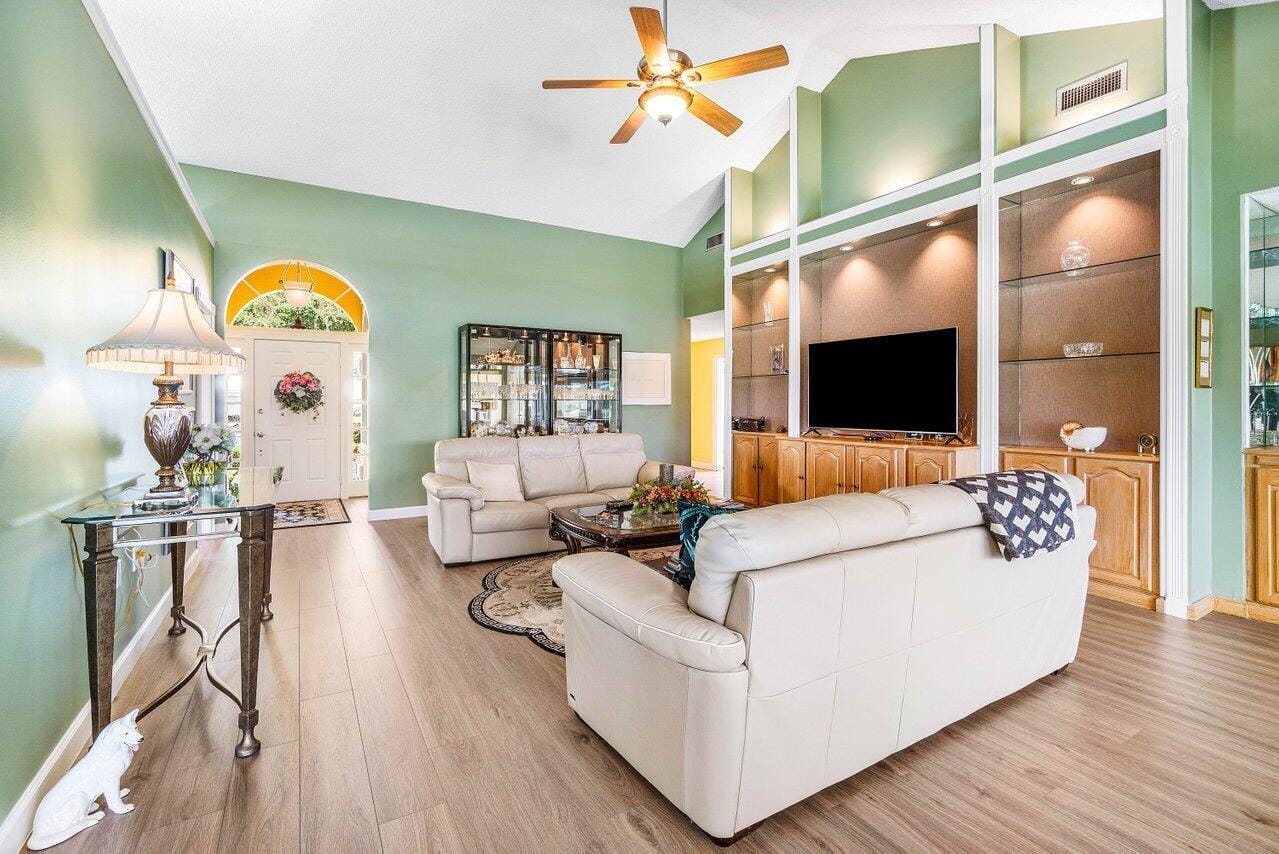 2306 Bear Pt., West Palm Beach, FL 33409 photo 2