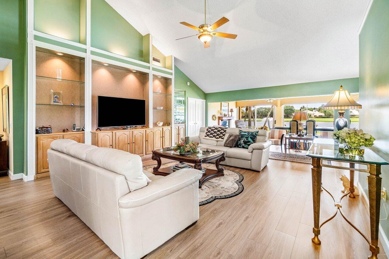 2306 Bear Pt., West Palm Beach, FL 33409 photo 3