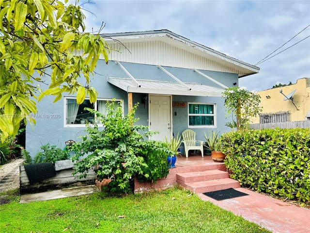 3210 NW 3rd Avenue, Miami, FL 33127