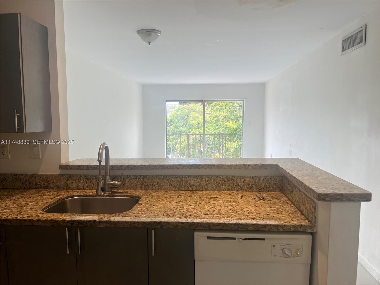 12035 NE 2nd Avenue A417, North Miami, FL 33161 photo 3