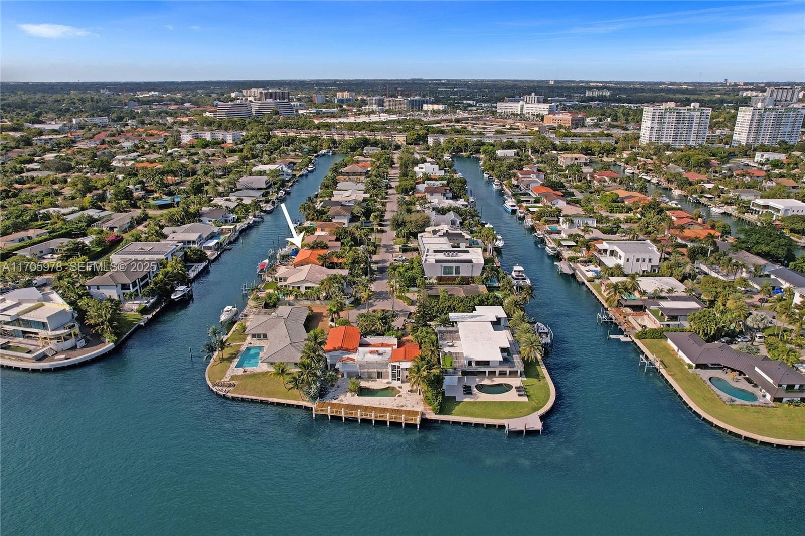 1960 NE 118th Road, North Miami, FL 33181 photo 3
