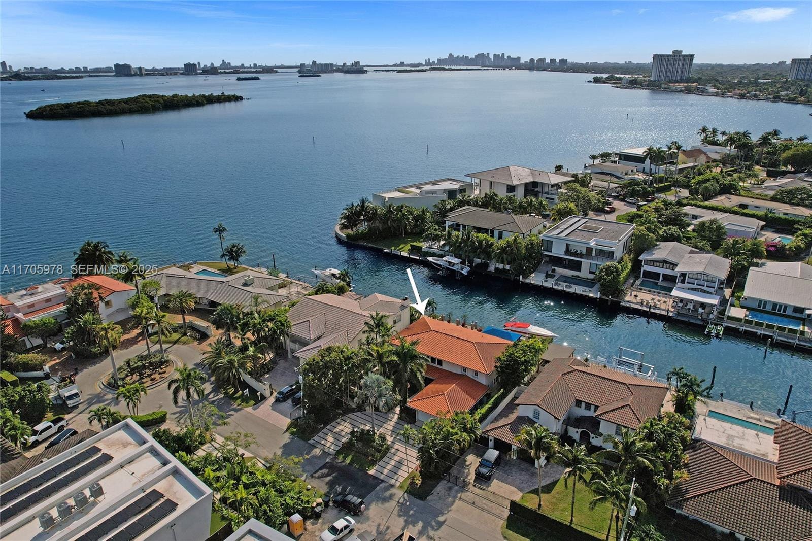 1960 NE 118th Road, North Miami, FL 33181