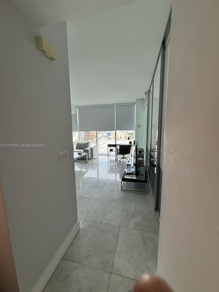 1040 Biscayne Boulevard 1505 — photo 4