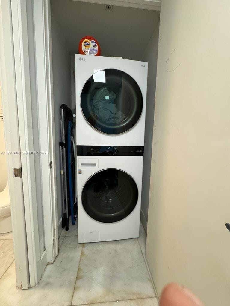 1040 Biscayne Boulevard 1505 — photo 9