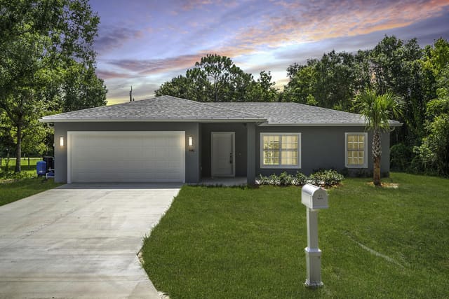 3534 NW 32nd Avenue, Okeechobee, FL 34972