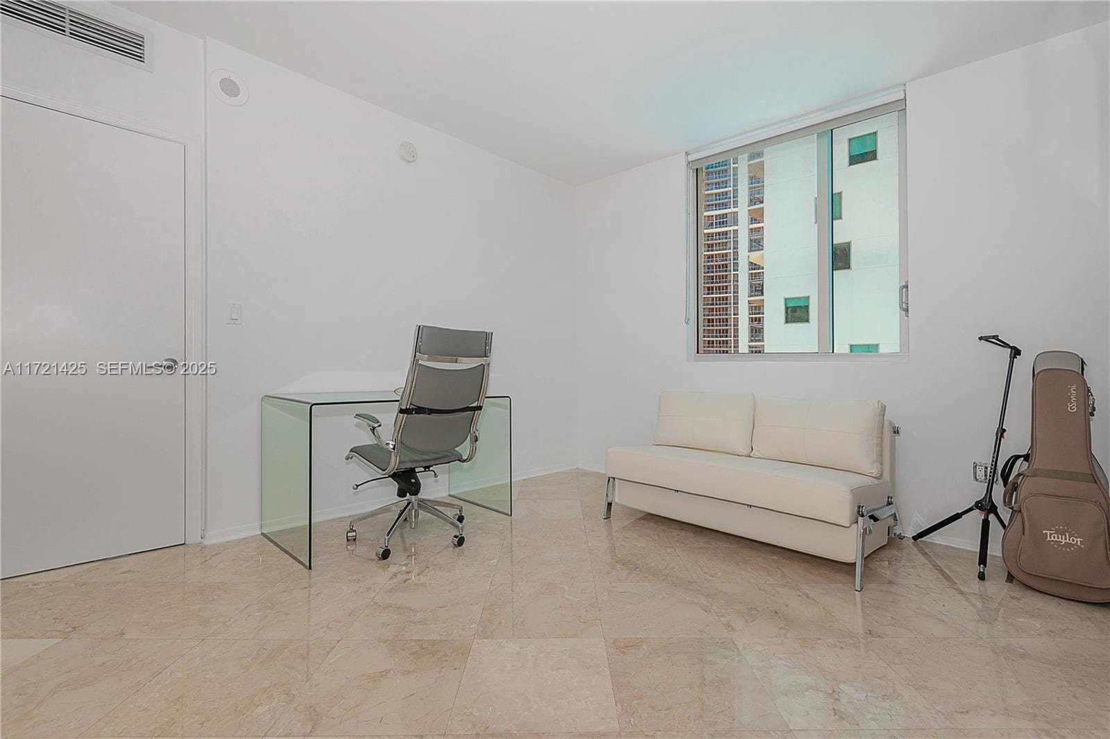 55 SE 6th Street 1507, Miami, FL 33131 photo 16