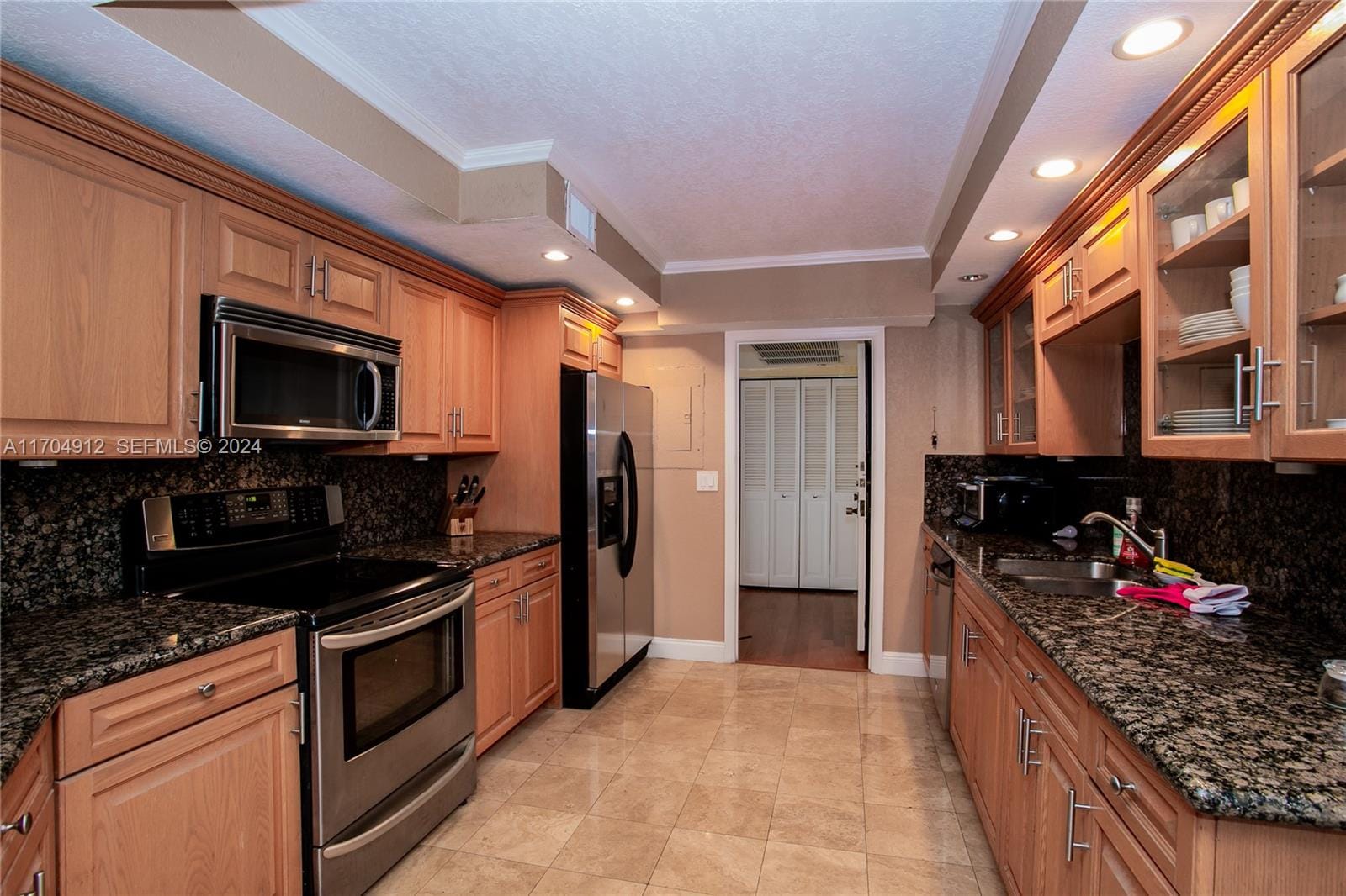 1800 NE 114th Street 1911, Miami, FL 33181 photo 13