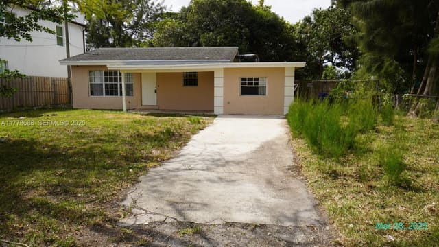 2798 NW 20th Street, sold in Rock Island, Fort Lauderdale, FL