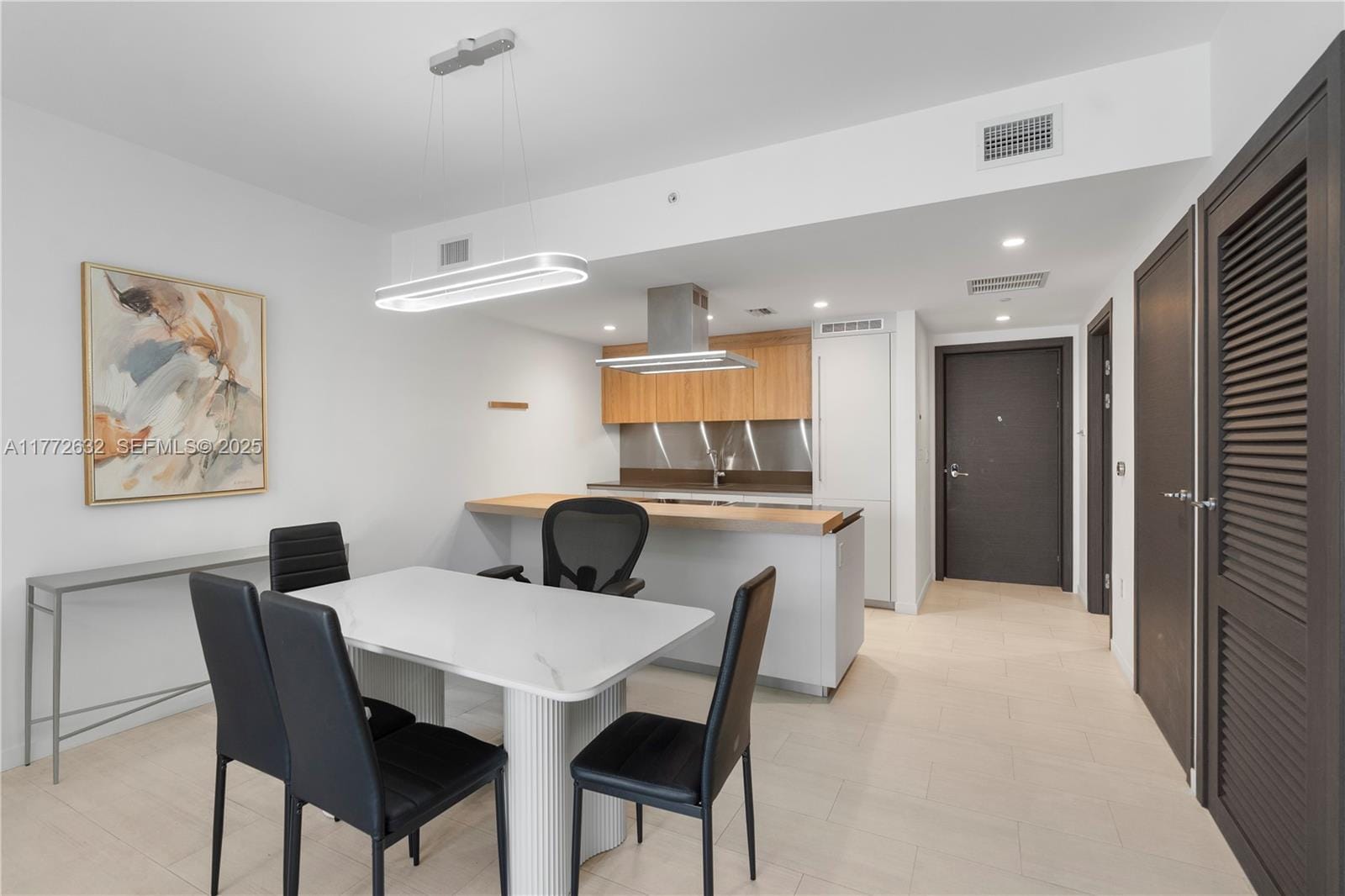 1000 Brickell Plaza 4703 — photo 11