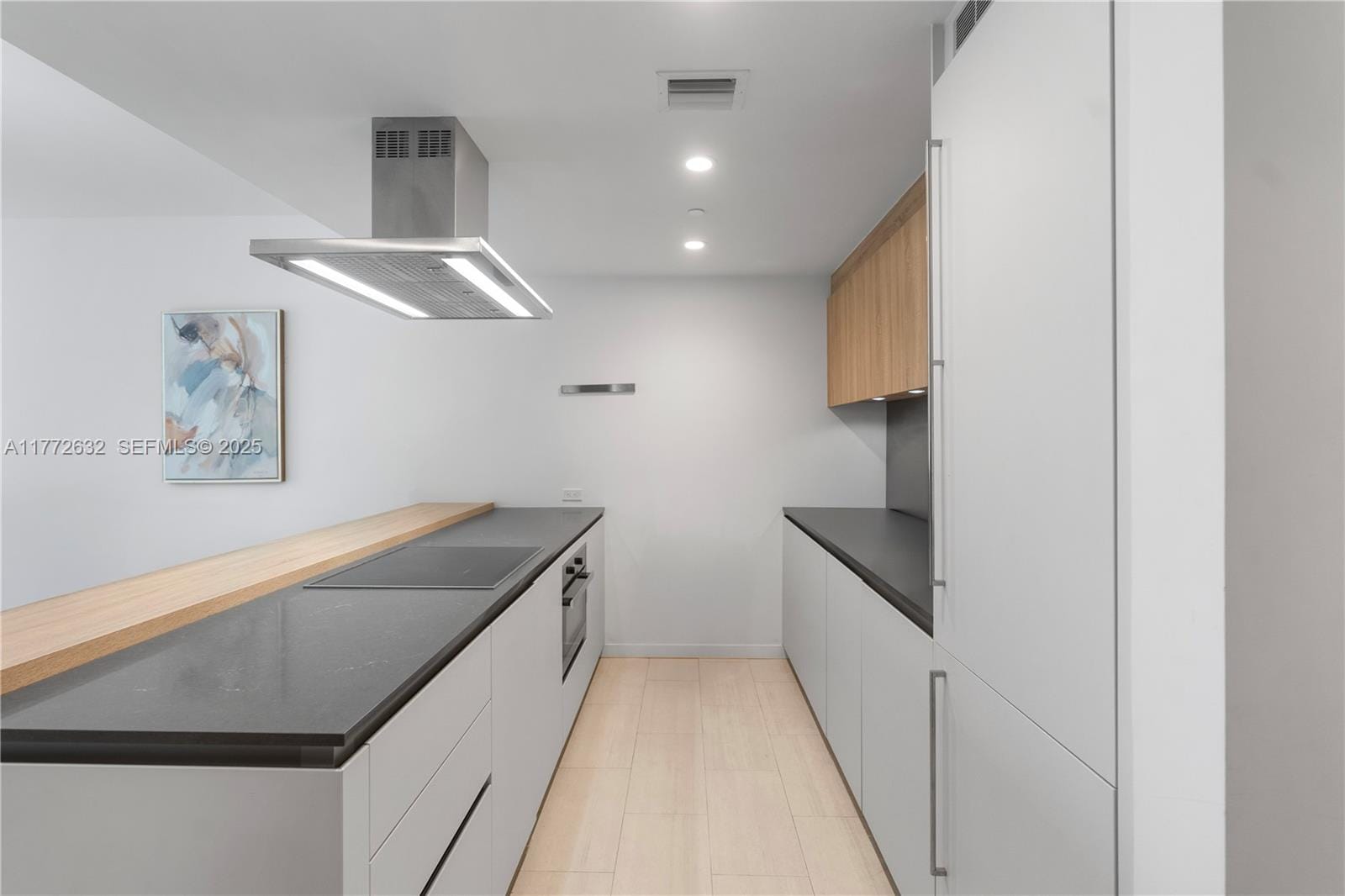 1000 Brickell Plaza 4703, Miami, FL 33131 photo 13
