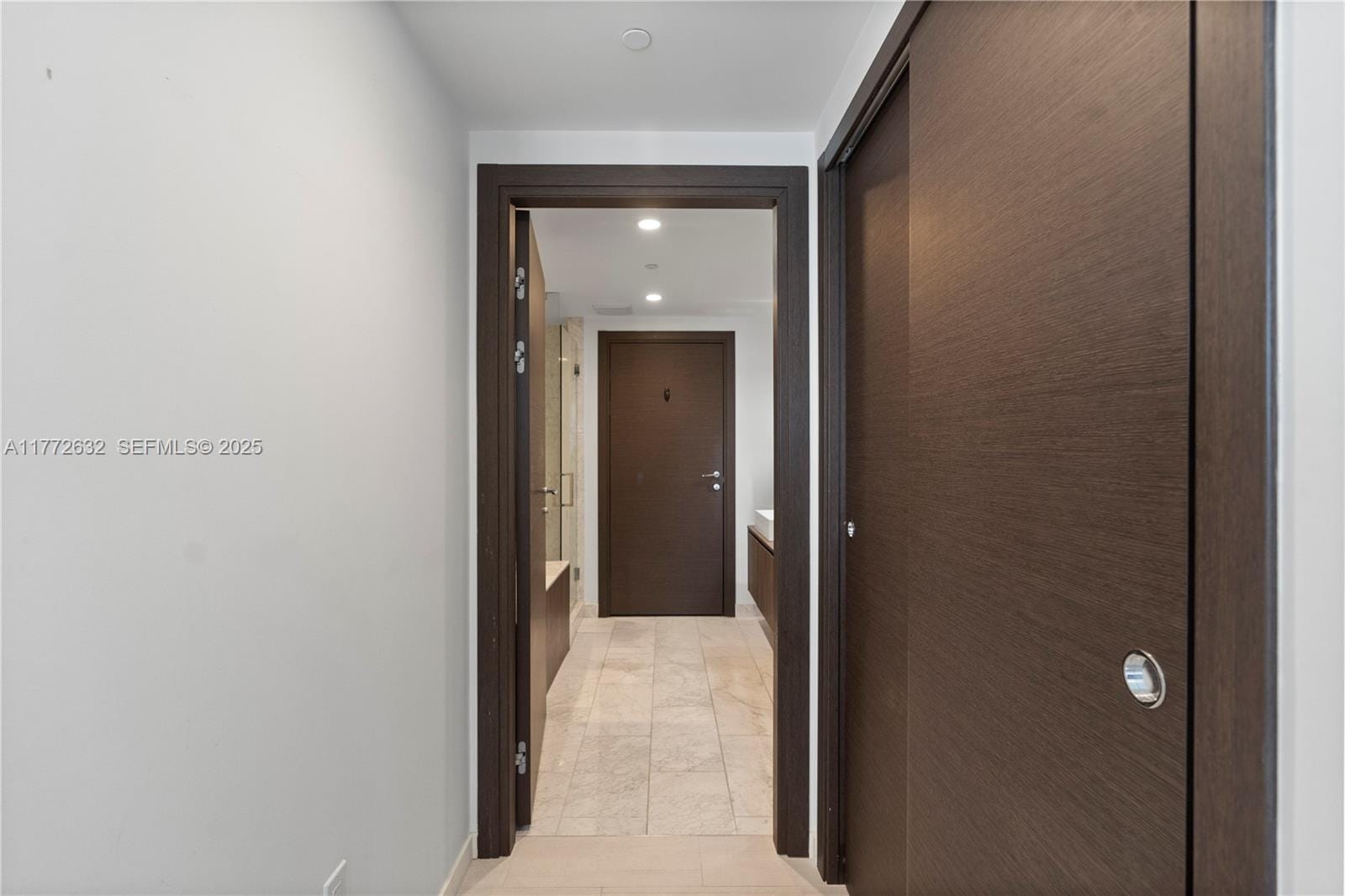 1000 Brickell Plaza 4703, Miami, FL 33131 photo 20