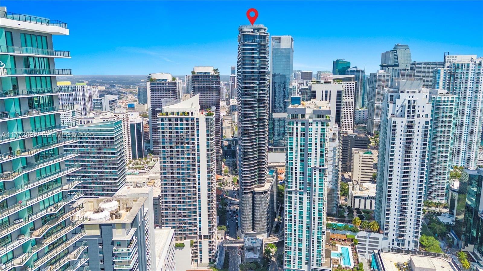 1000 Brickell Plaza 4703, Miami, FL 33131 photo 28