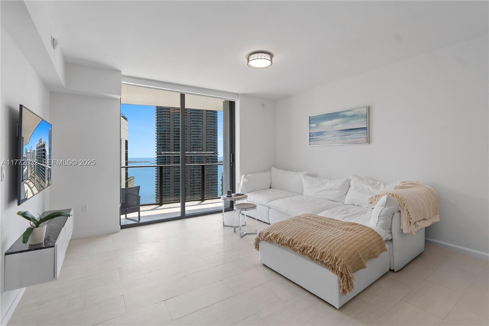 1000 Brickell Plaza 4703 — photo 5