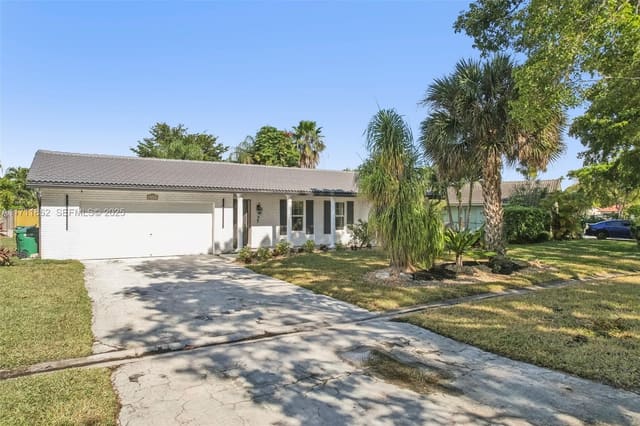 11899 NW 24th Street, Coral Springs, FL 33065