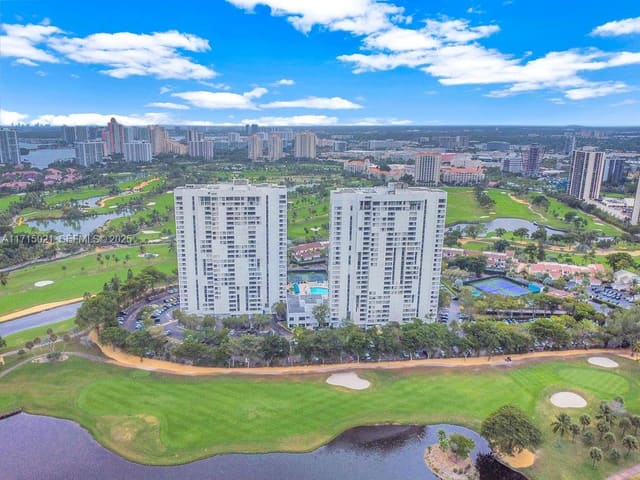 20355 NE 34th Court 725, Aventura, FL 33180