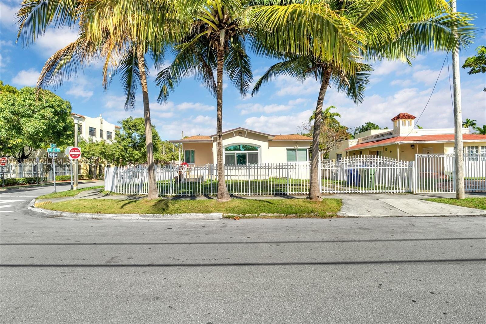 1959 SW 12th Street, Miami, FL 33135 photo 1