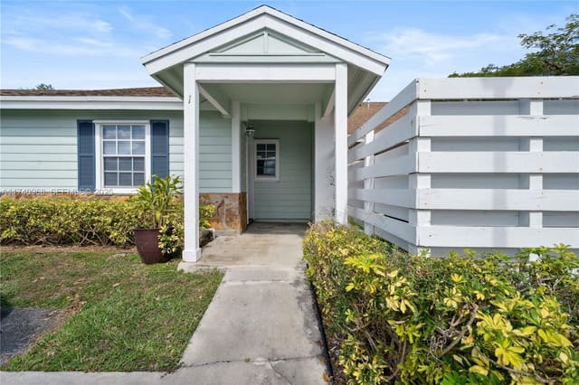 13725 SW 147th Cir Lane 1-31, Miami, FL 33186