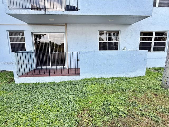 1221 SW 122nd Avenue 107, Miami, FL 33184