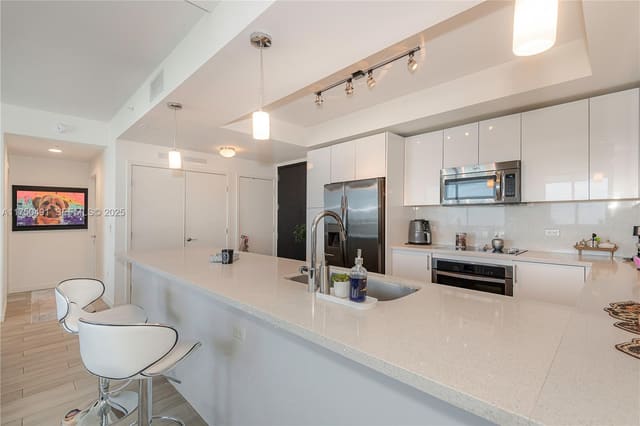 999 SW 1st Avenue 3112, Miami, FL 33130