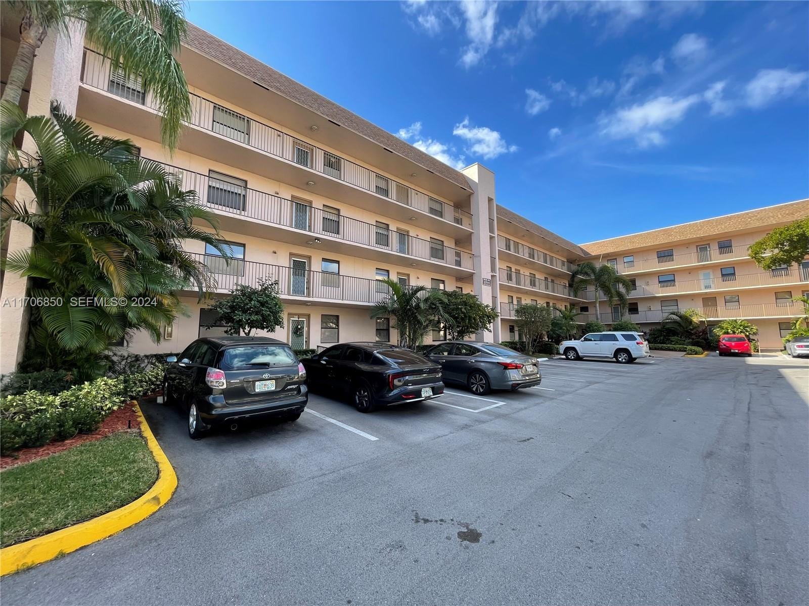 2711 NW 104th Avenue 406, Sunrise, FL 33322