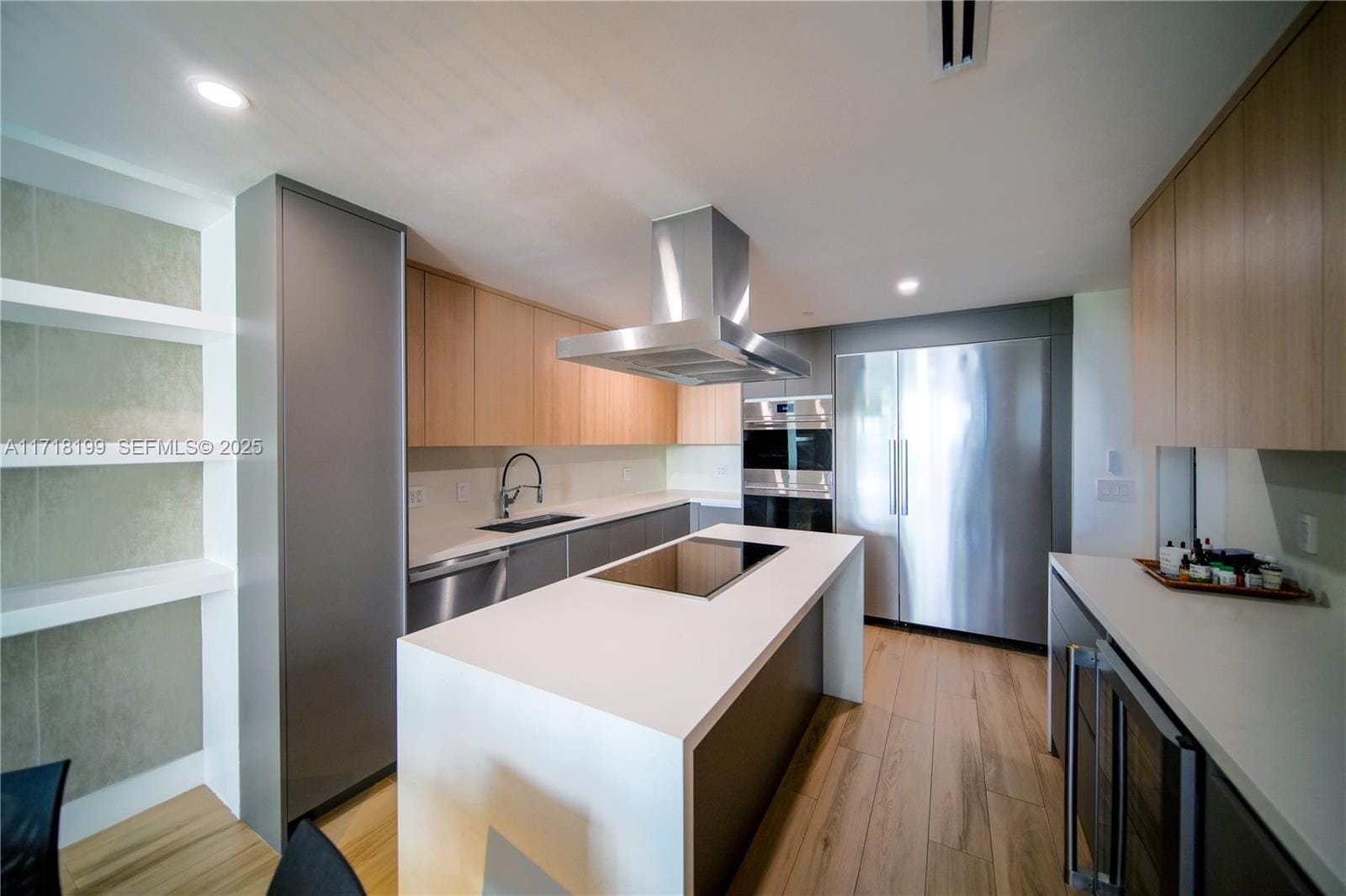 765 Crandon Boulevard 510, Key Biscayne, FL 33149 photo 8