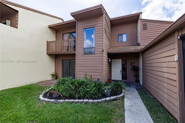 6096 Buckeye C Court, Tamarac, FL 33319