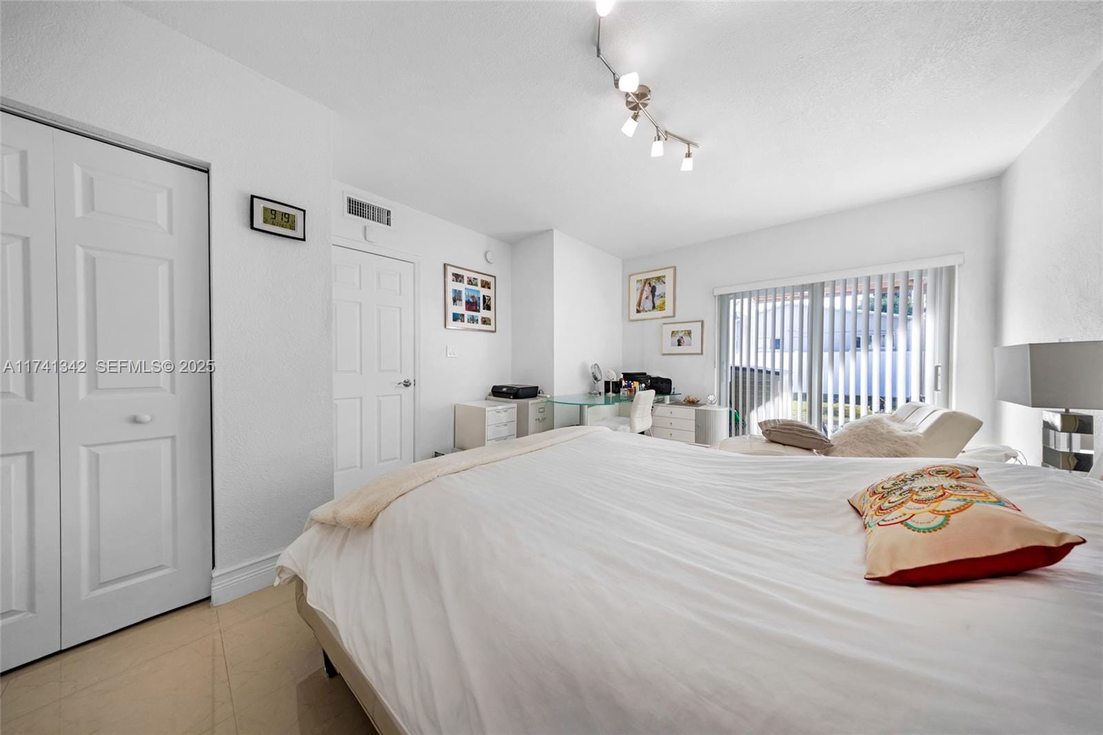 1540 NE 118th Street, Miami, FL 33161 photo 19