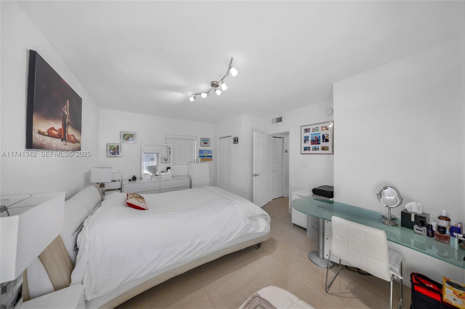1540 NE 118th Street, Miami, FL 33161 photo 21