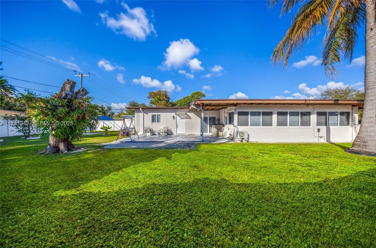 1540 NE 118th Street, Miami, FL 33161 photo 24