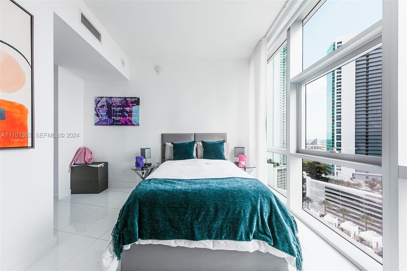 851 NE 1st Avenue 2111, Miami, FL 33132 photo 19
