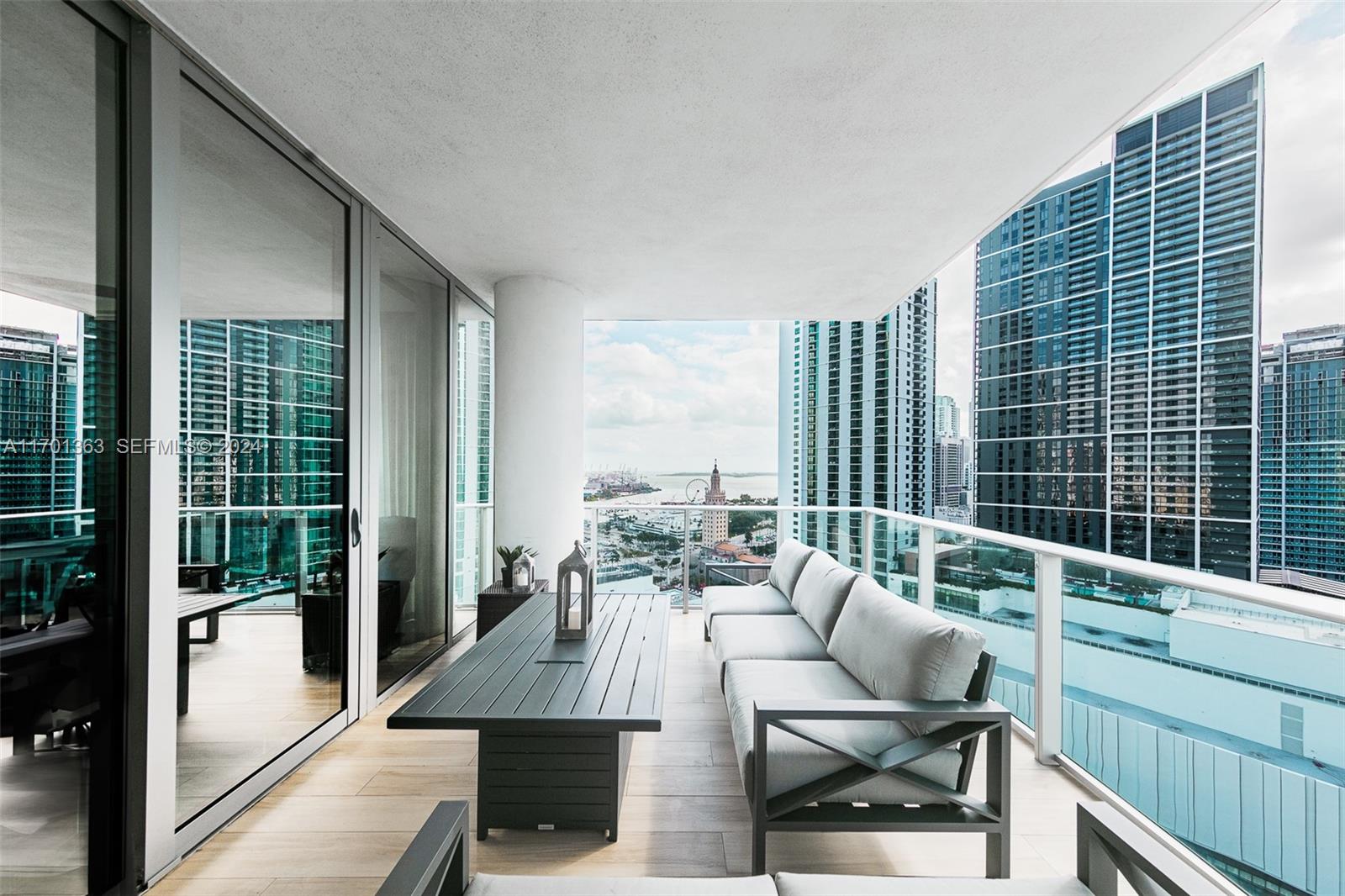 851 NE 1st Avenue 2111, Miami, FL 33132, Miami