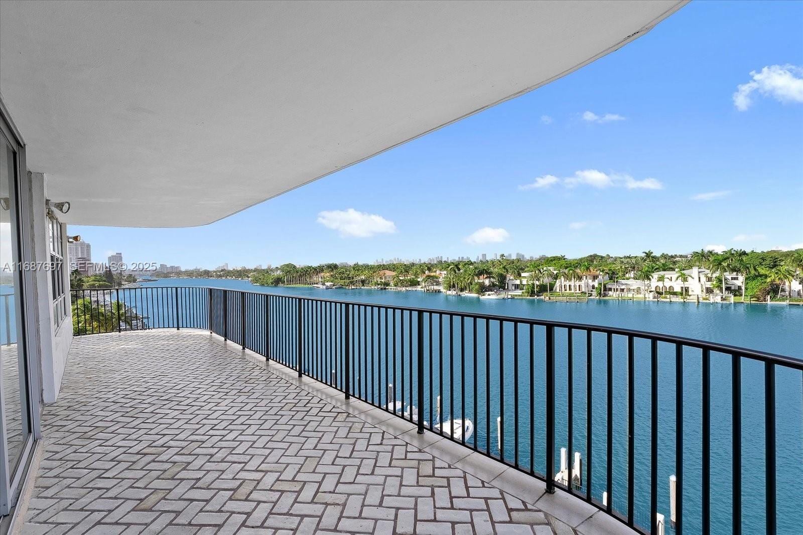 5660 E Collins Avenue 5E, Miami Beach, FL 33140