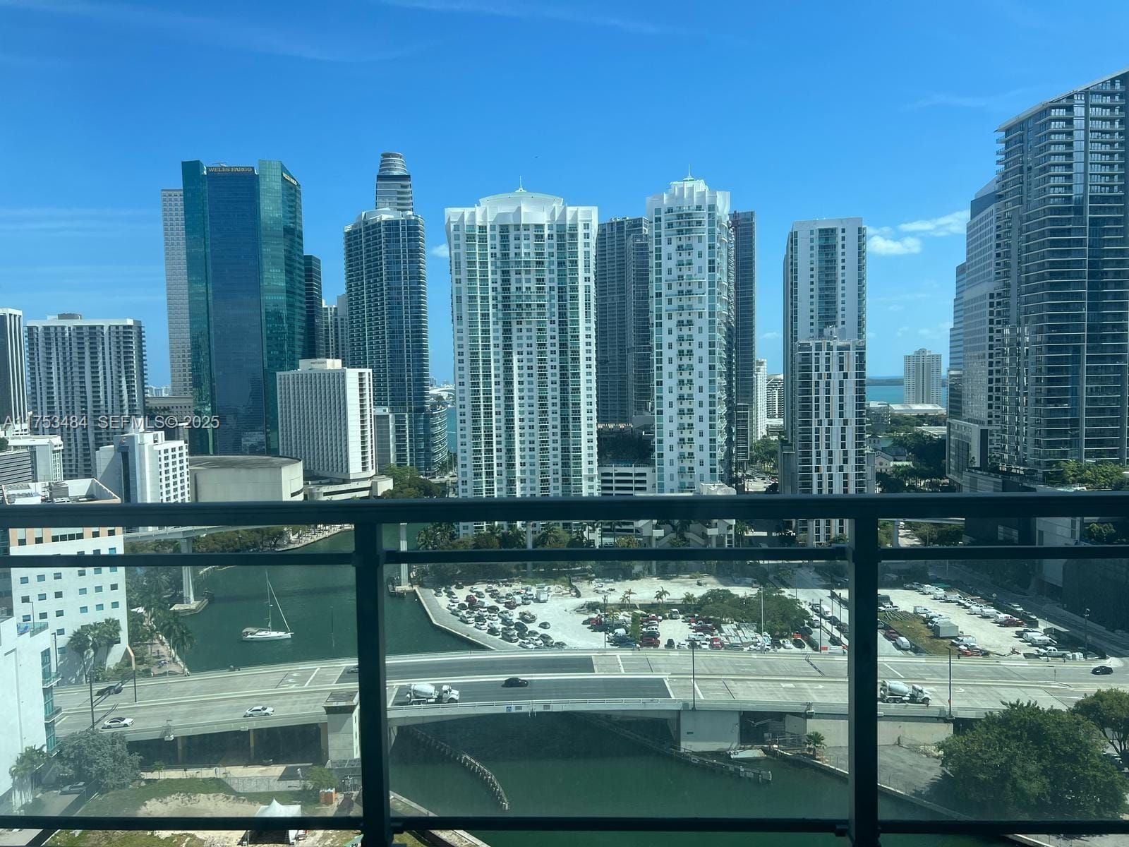 92 SW 3rd Street 2412, Miami, FL 33130 photo 4