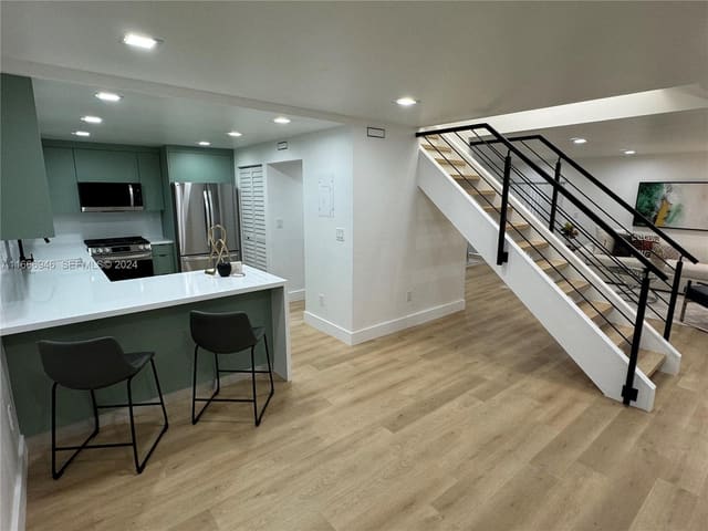 6507 SW 116th Place H-9, sold in Snapper Village Condo Pha, Miami, FL