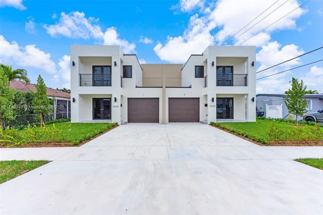 3620 SW 94 Avenue, sold in Central Heights, Miami, FL
