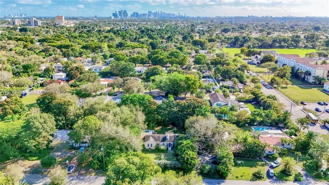 194 NW 91st Street, sold in Homedale, El Portal, FL