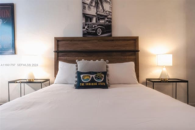 4015 Indian Creek Drive 103, sold in La Fleurette, Miami Beach, FL