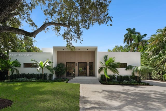 11150 Griffing Boulevard, sold in Grifffing Bisc Pk Est Amd, Biscayne Park, FL