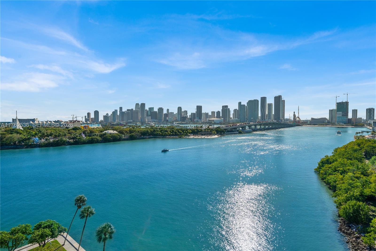 1000 Venetian Way 810, Miami, FL 33139, Miami