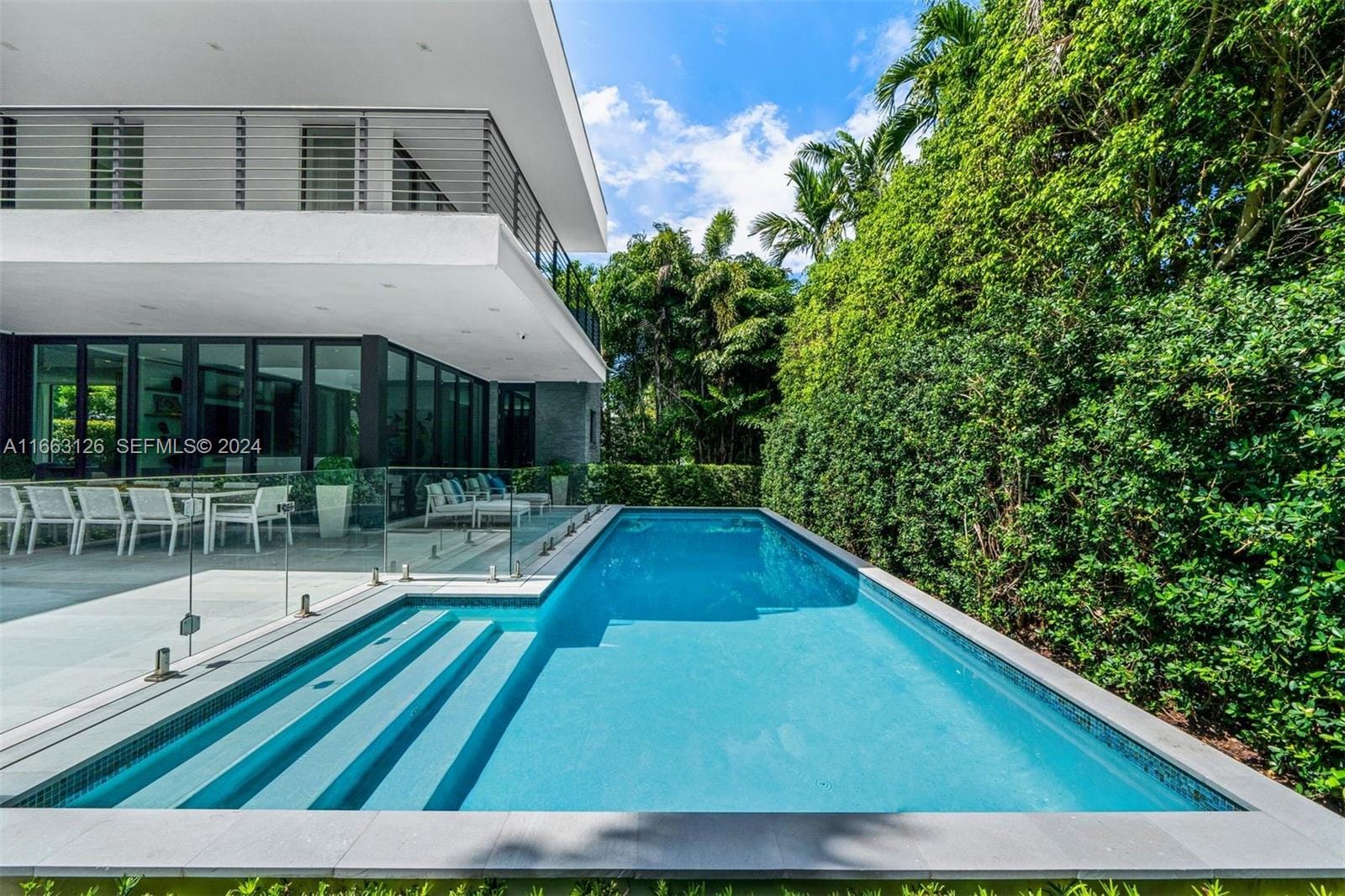5327 N Bay Road, Miami Beach, FL 33140 photo 12