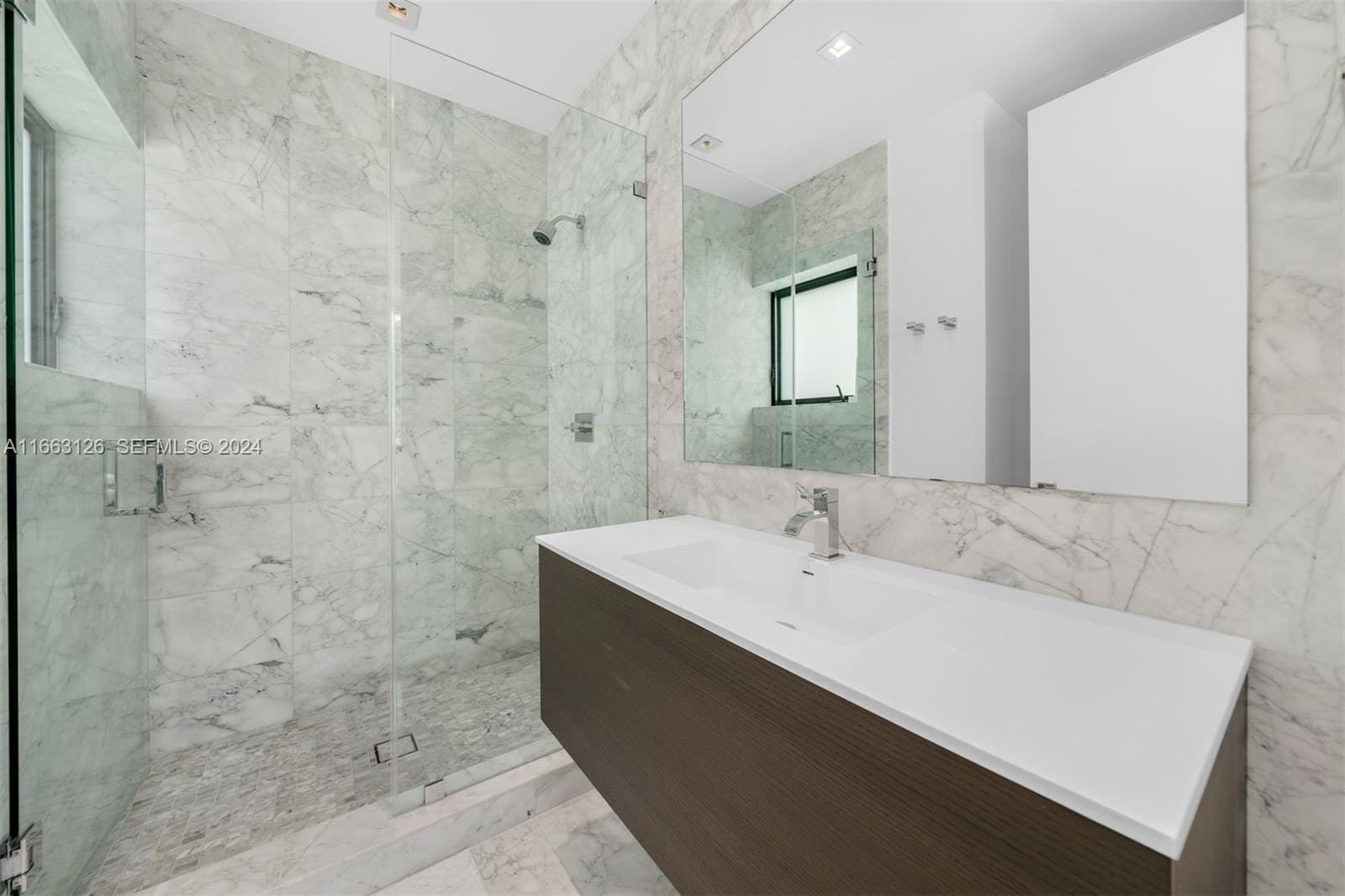 5327 N Bay Road, Miami Beach, FL 33140 photo 26