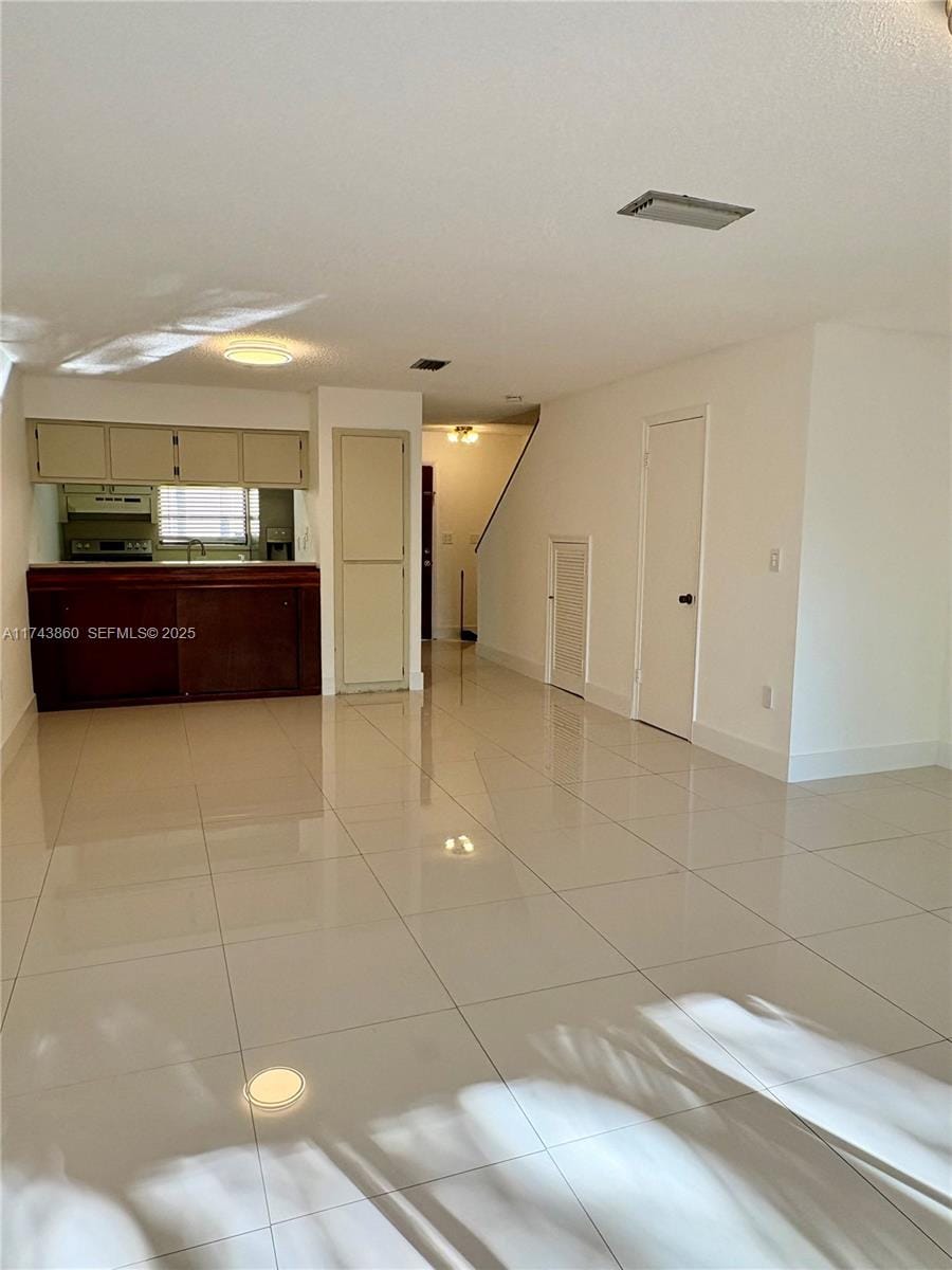 6256 SW 136th Court 105E — photo 7