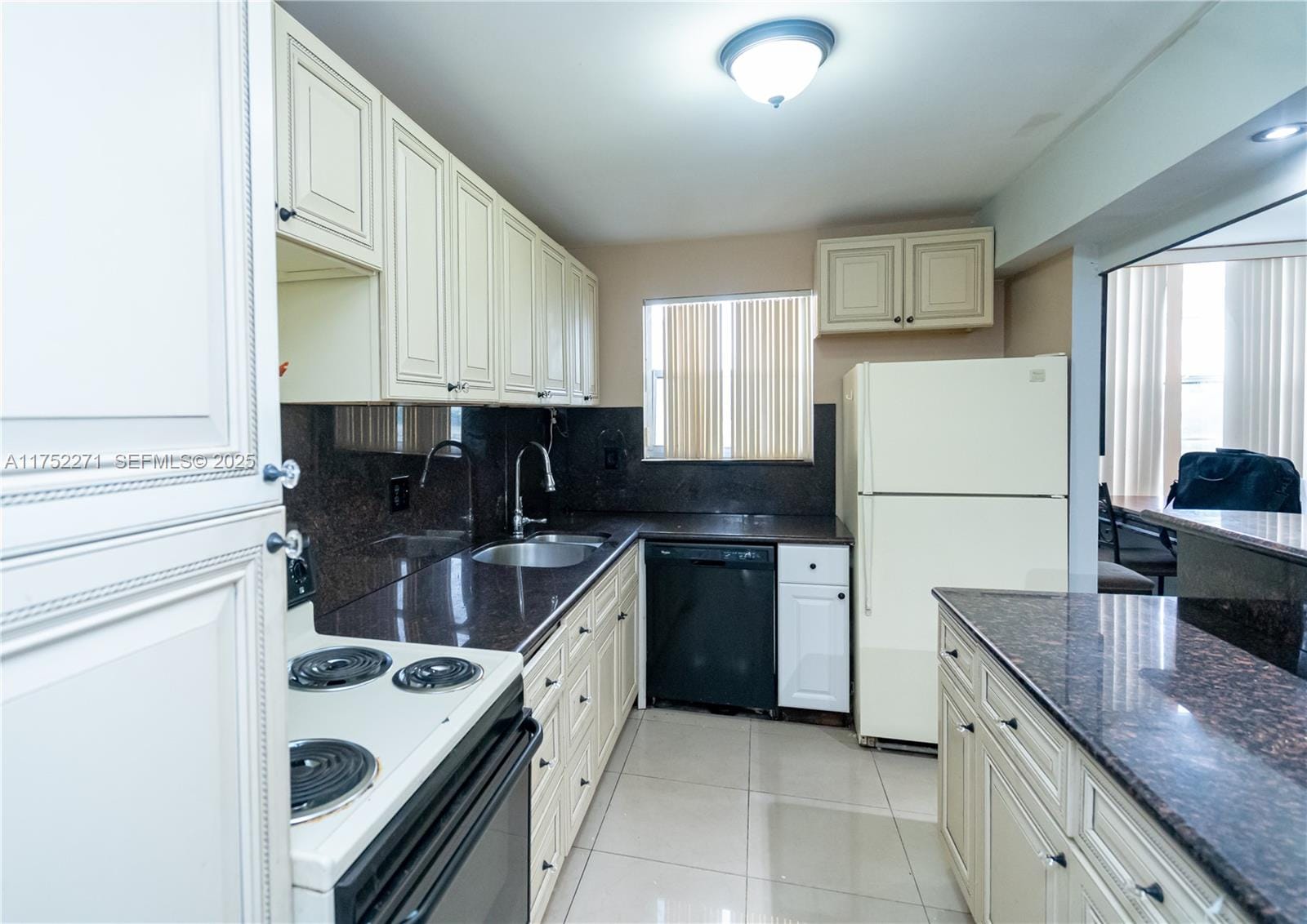 2751 Taft Street 110, Hollywood, FL 33020 photo 9