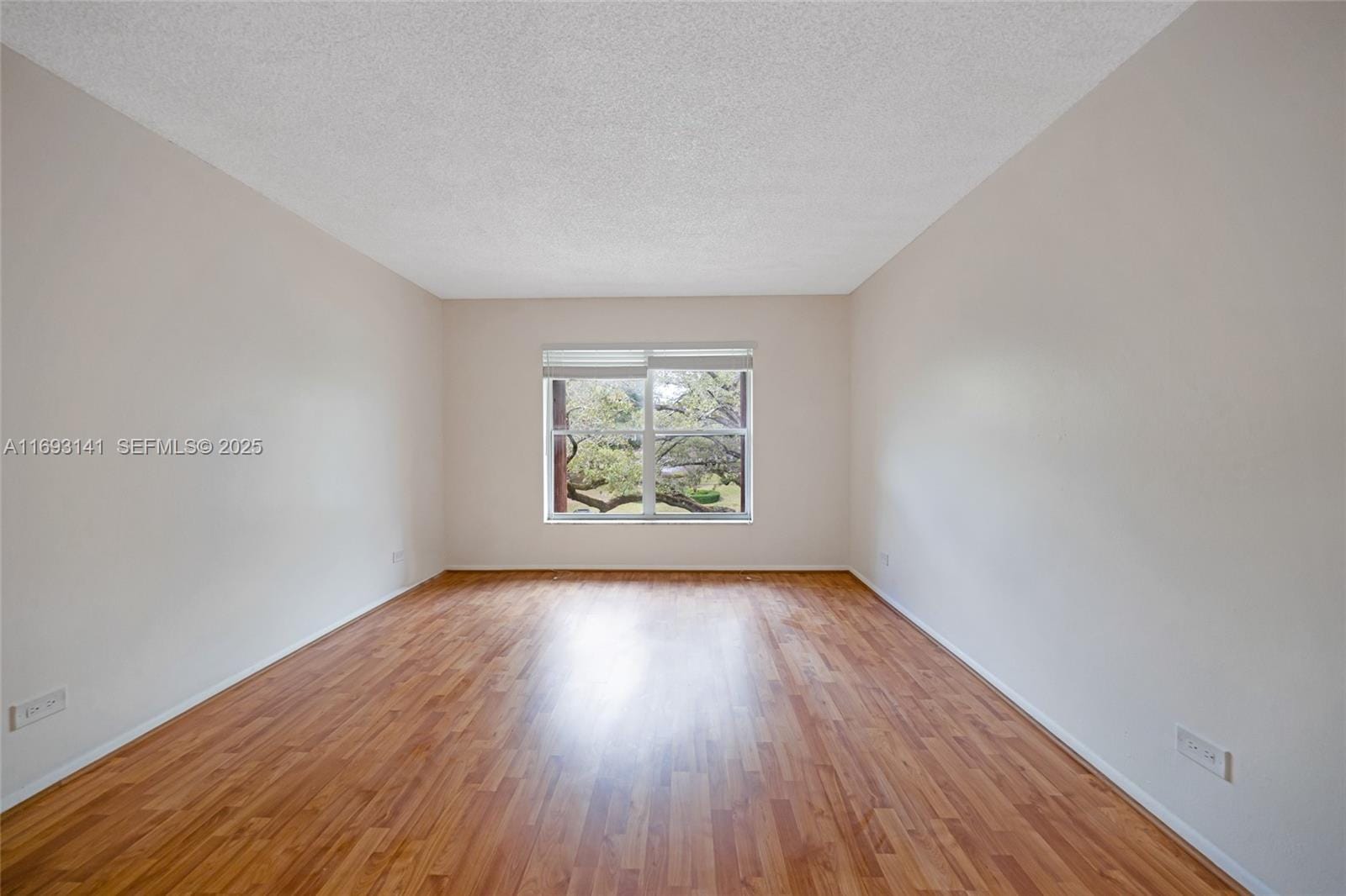 3670 Inverrary Drive 3G, Lauderhill, FL 33319 photo 18