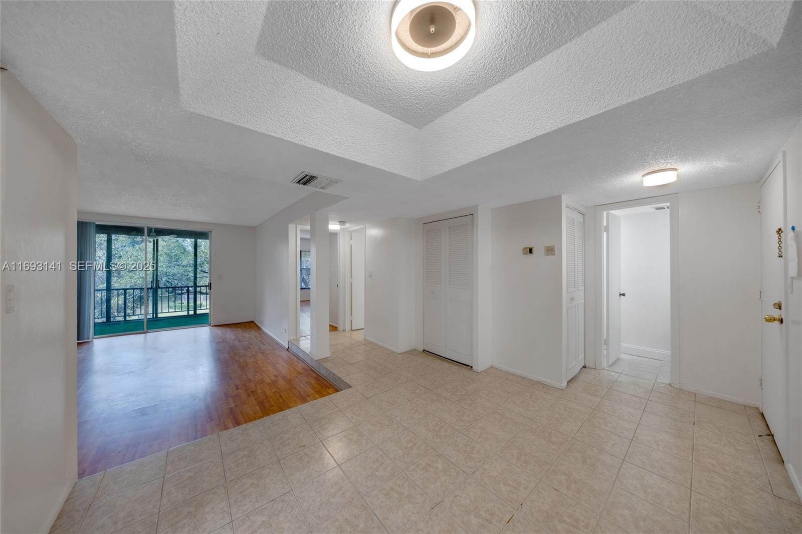 3670 Inverrary Drive 3G, Lauderhill, FL 33319 photo 9