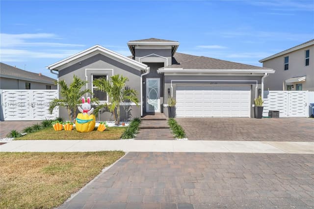27530 SW 135th Ave Road, Homestead, FL 33032