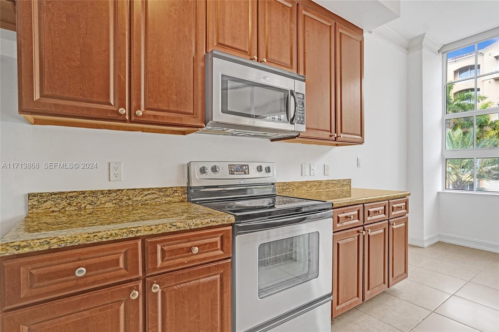 3001 NE 185th Street 328, Aventura, FL 33180 photo 14